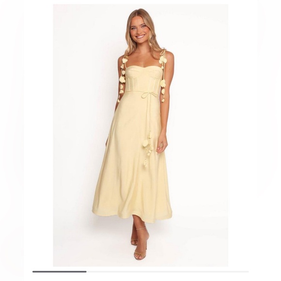 Petal & Pup Dresses & Skirts - Petal and Pup women’s della midi dress